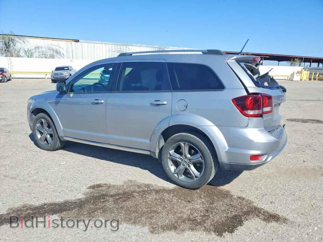 2018 DODGE JOURNEY - VIN: 3C4PDCGGXJT195522 - Фото 2