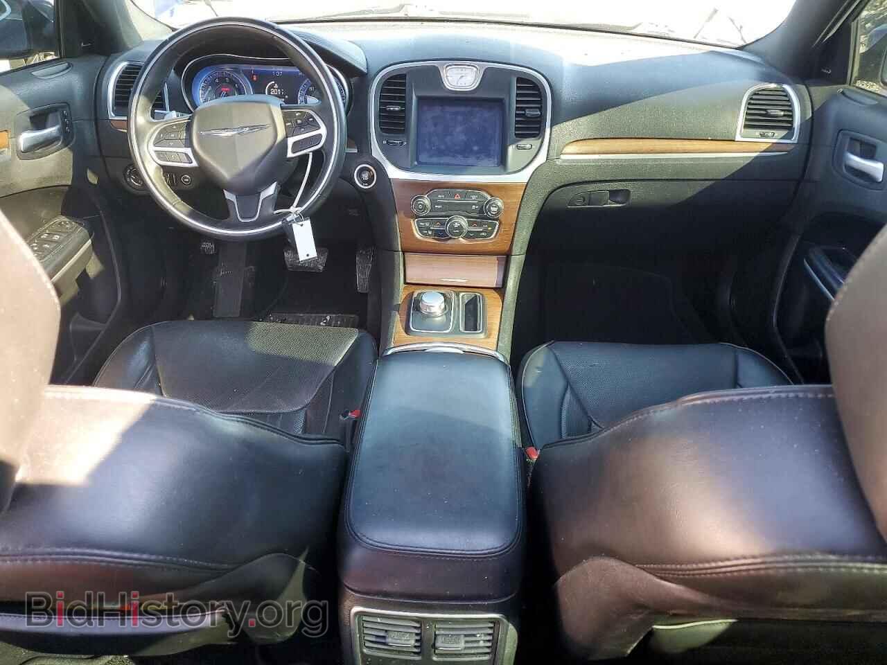 2019 CHRYSLER 300 - VIN: 2C3CCAPT7KH556397 - Photo 8