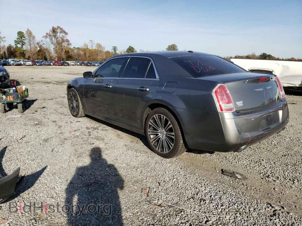 2012 CHRYSLER 300 - VIN: 2C3CCABG1CH313437 - Фото 2