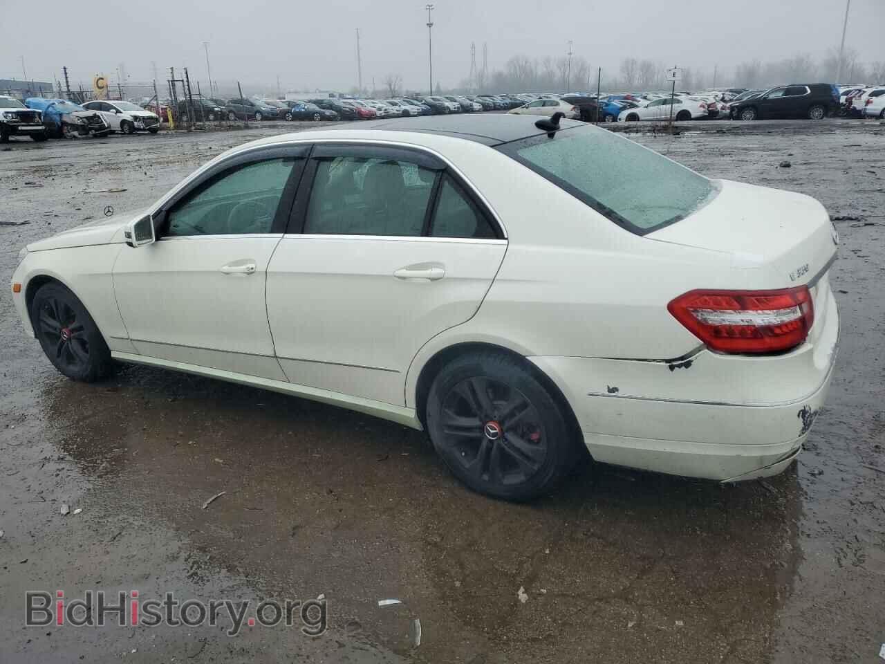2011 MERCEDES-BENZ E-CLASS - VIN: WDDHF8HB3BA386633 - Фото 2