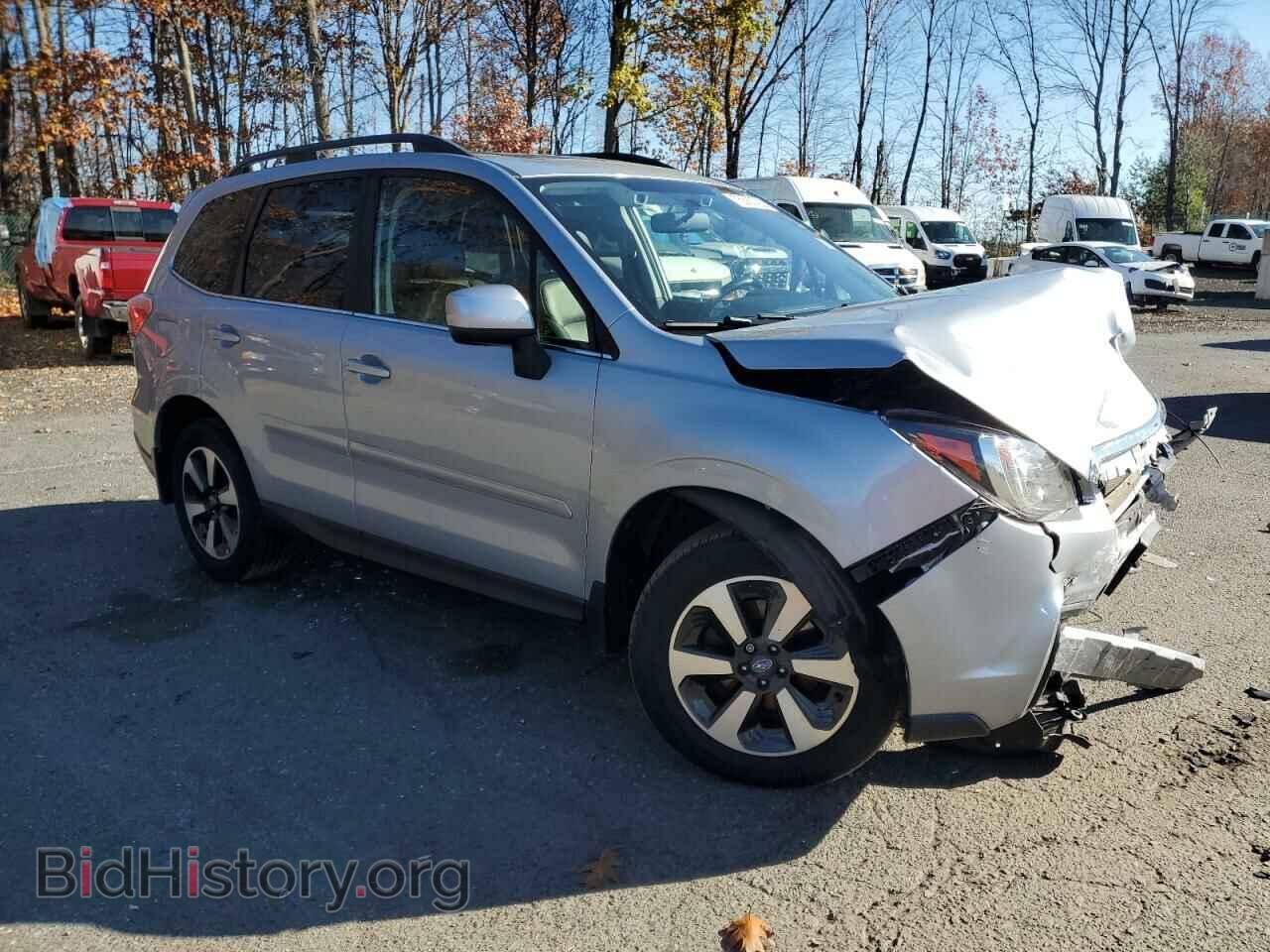 2017 SUBARU FORESTER - VIN: JF2SJARC1HH477205 - Фото 4