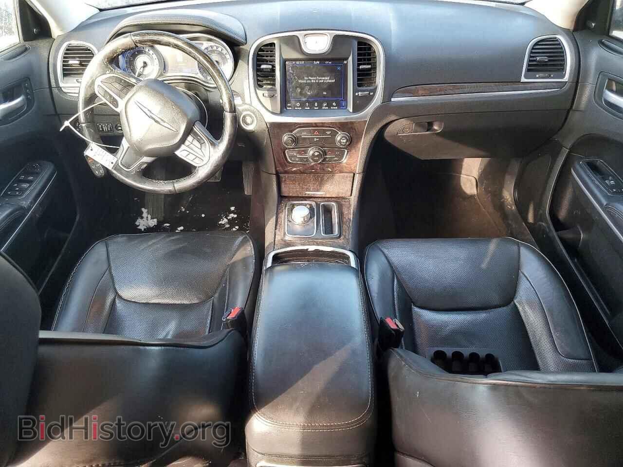 2019 CHRYSLER 300 - VIN: 2C3CCAKG4KH542953 - Фото 8