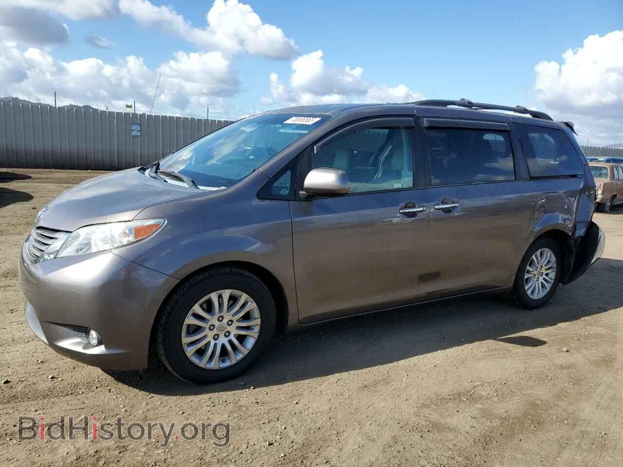 Photo 5TDYK3DC7CS271593 - TOYOTA All Models 2012