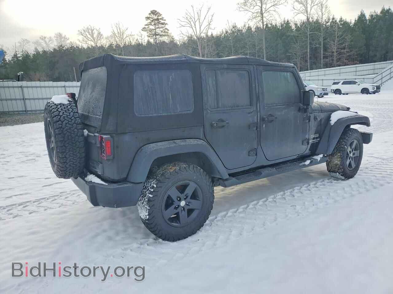 2017 JEEP WRANGLER - VIN: 1C4BJWDG3HL671897 - Фото 3