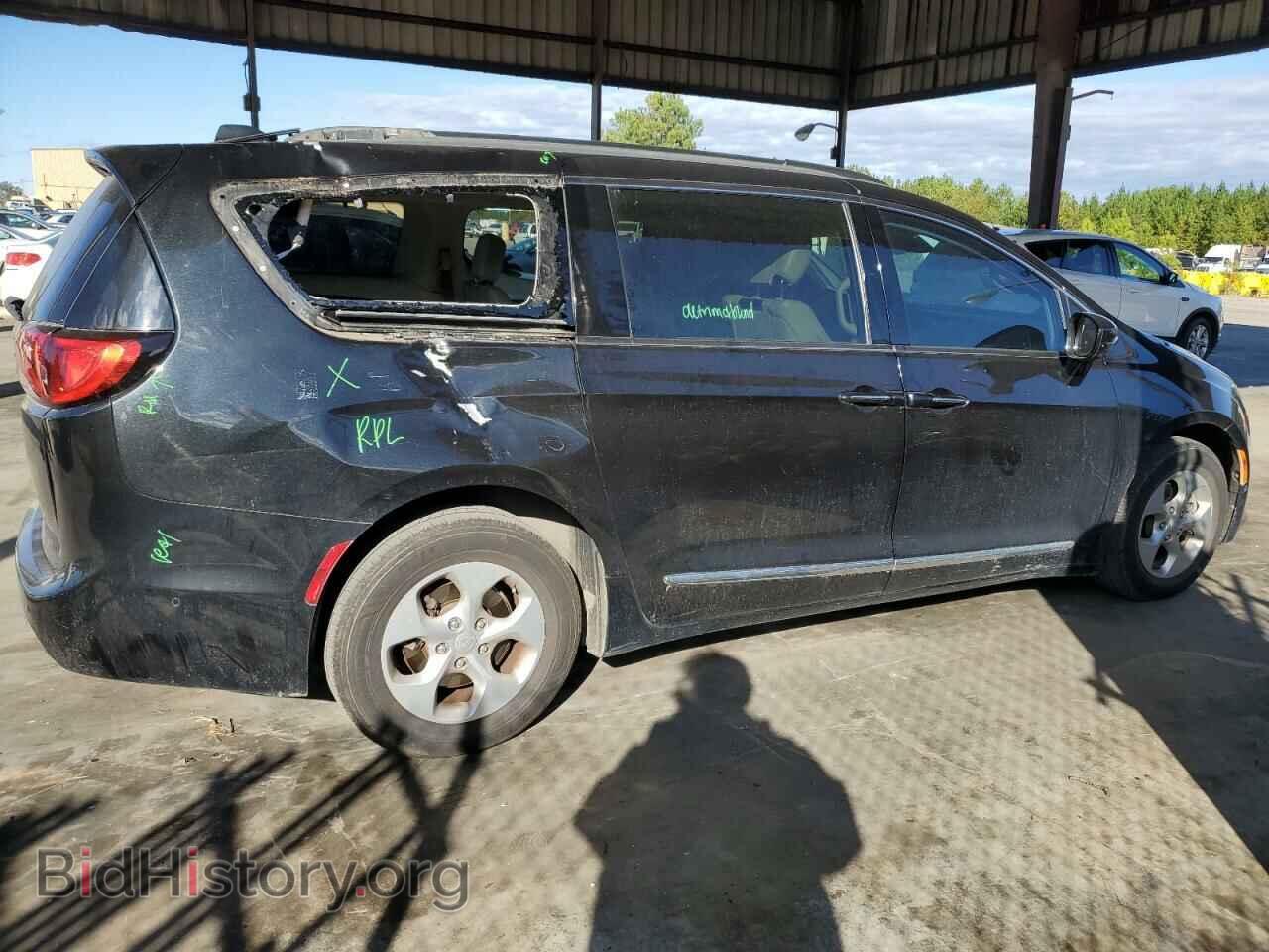 2017 CHRYSLER PACIFICA - VIN: 2C4RC1EG2HR543104 - Photo 3