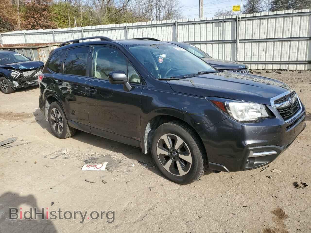 2017 SUBARU FORESTER - VIN: JF2SJAEC4HH470853 - Фото 4