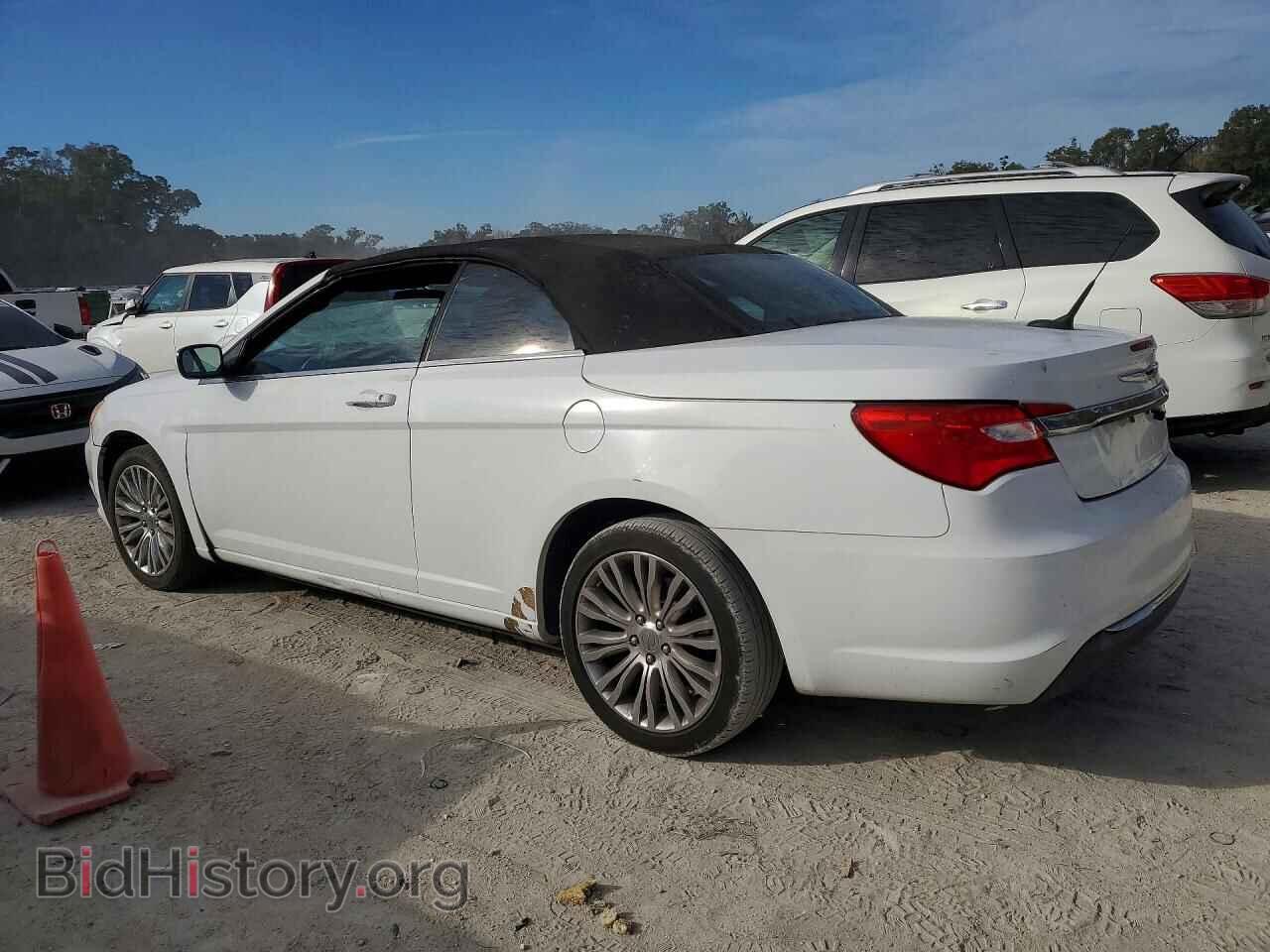 2012 CHRYSLER 200 - VIN: 1C3BCBEB8CN119285 - Фото 2