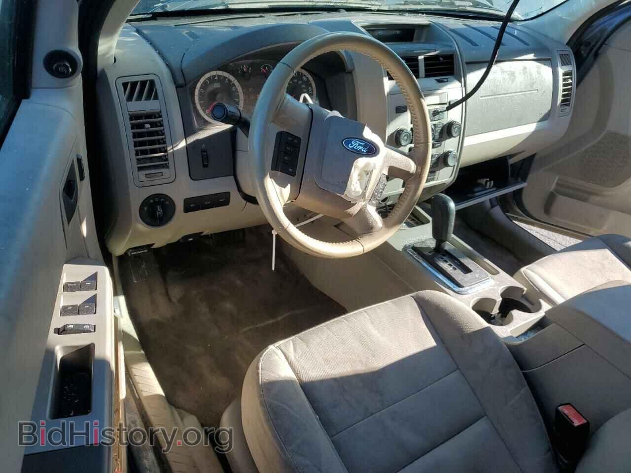 2011 FORD ESCAPE - VIN: 1FMCU0D77BKC60133 - Фото 8