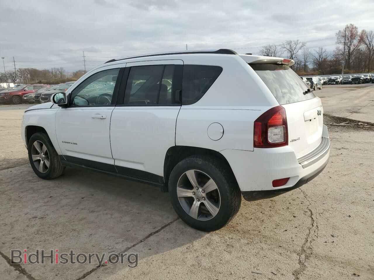 2016 JEEP COMPASS - VIN: 1C4NJDEB2GD724733 - Фото 2