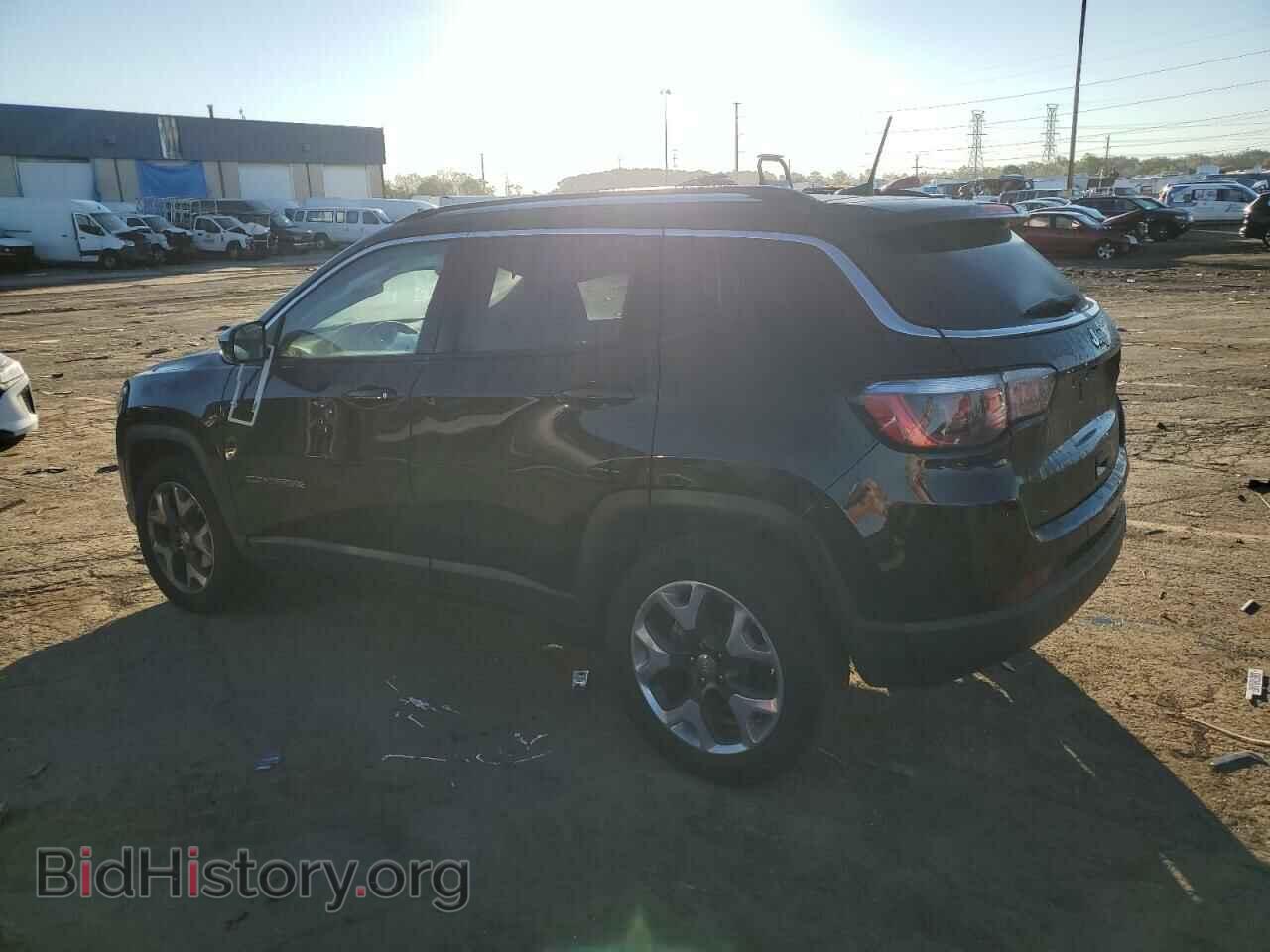 2018 JEEP COMPASS - VIN: 3C4NJDCB2JT499749 - Фото 2