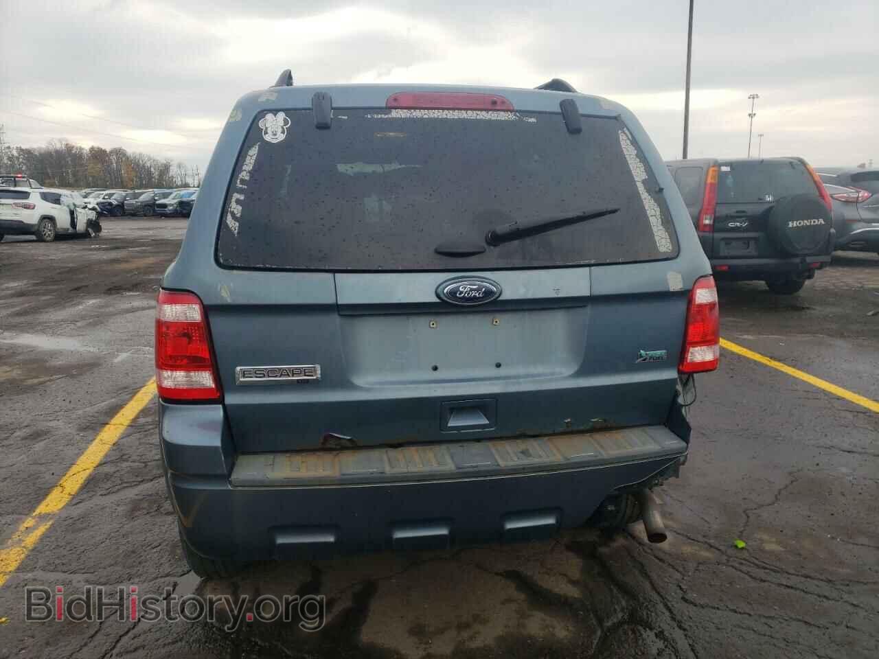 2011 FORD ESCAPE - VIN: 1FMCU0DG3BKB83745 - Photo 6