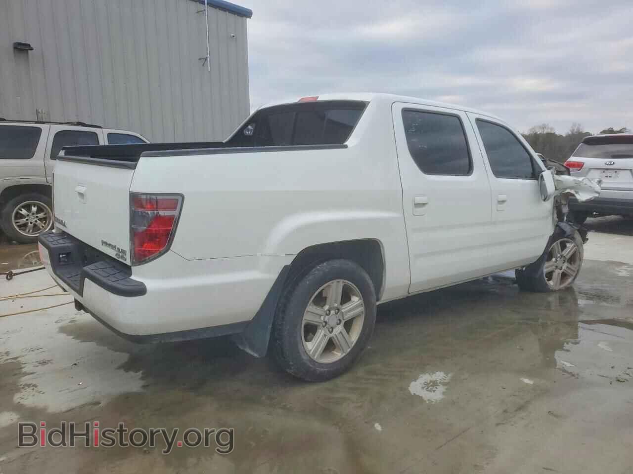 2014 HONDA RIDGELINE - VIN: 5FPYK1F51EB004130 - Фото 3