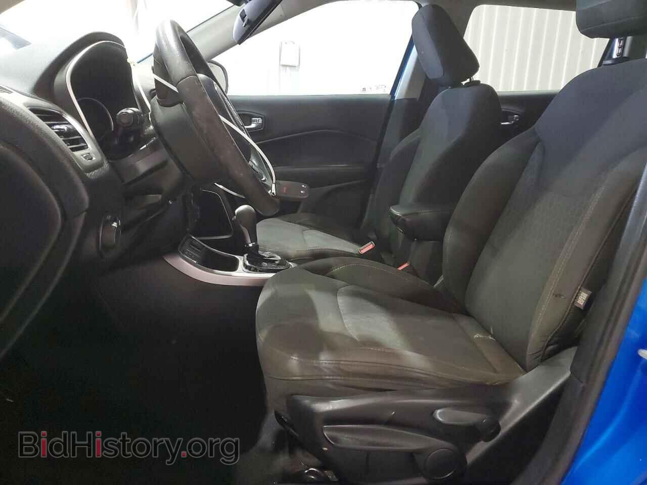 2019 JEEP COMPASS - VIN: 3C4NJCAB0KT615593 - Фото 7