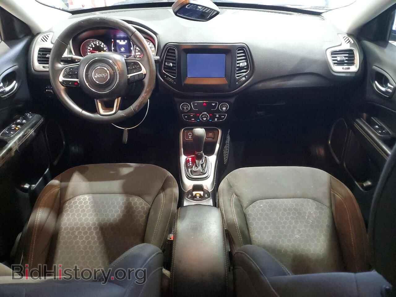 2019 JEEP COMPASS - VIN: 3C4NJCAB0KT615593 - Фото 8