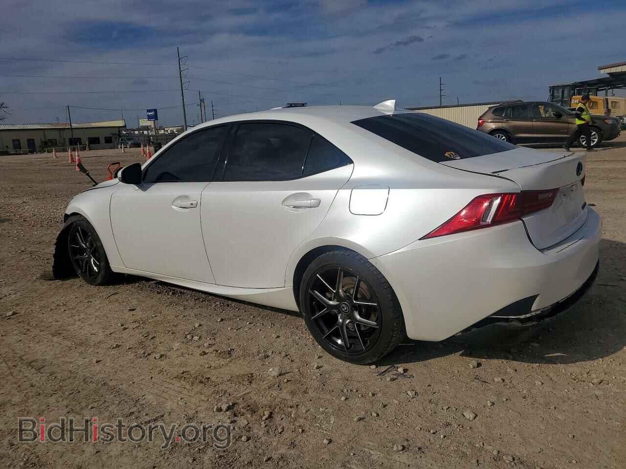 2016 LEXUS IS - VIN: JTHBA1D24G5004636 - Фото 2
