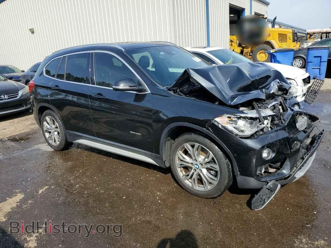 2016 BMW X1 - VIN: WBXHT3C32G5E52021 - Фото 4