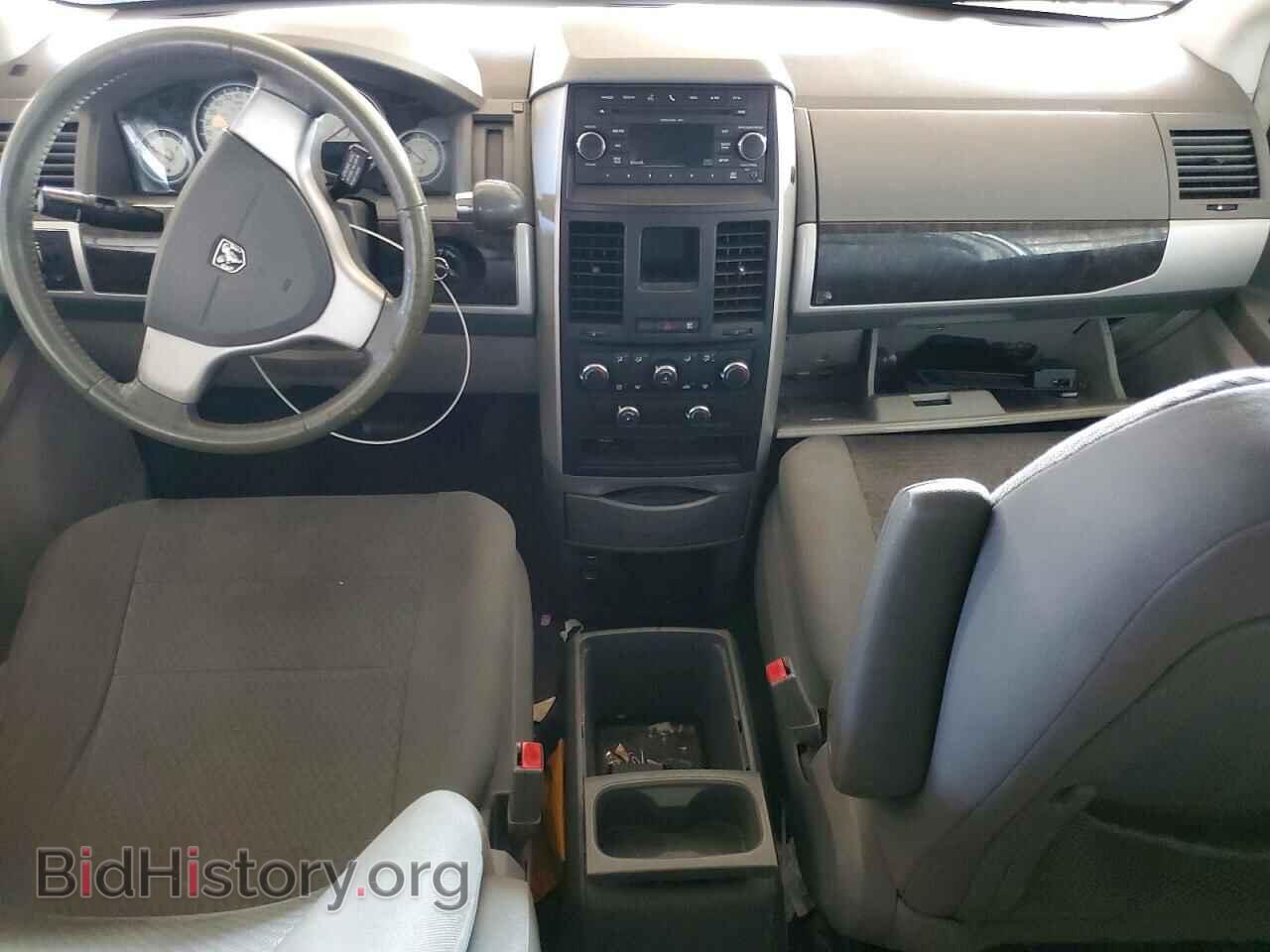 2010 DODGE CARAVAN - VIN: 2D4RN5D17AR323366 - Фото 8