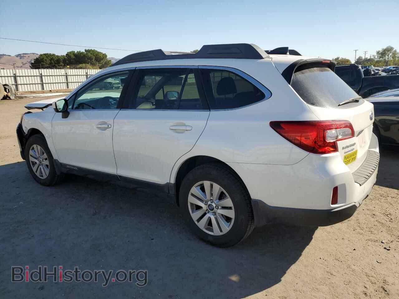 2017 SUBARU OUTBACK - VIN: 4S4BSACC6H3332237 - Фото 2