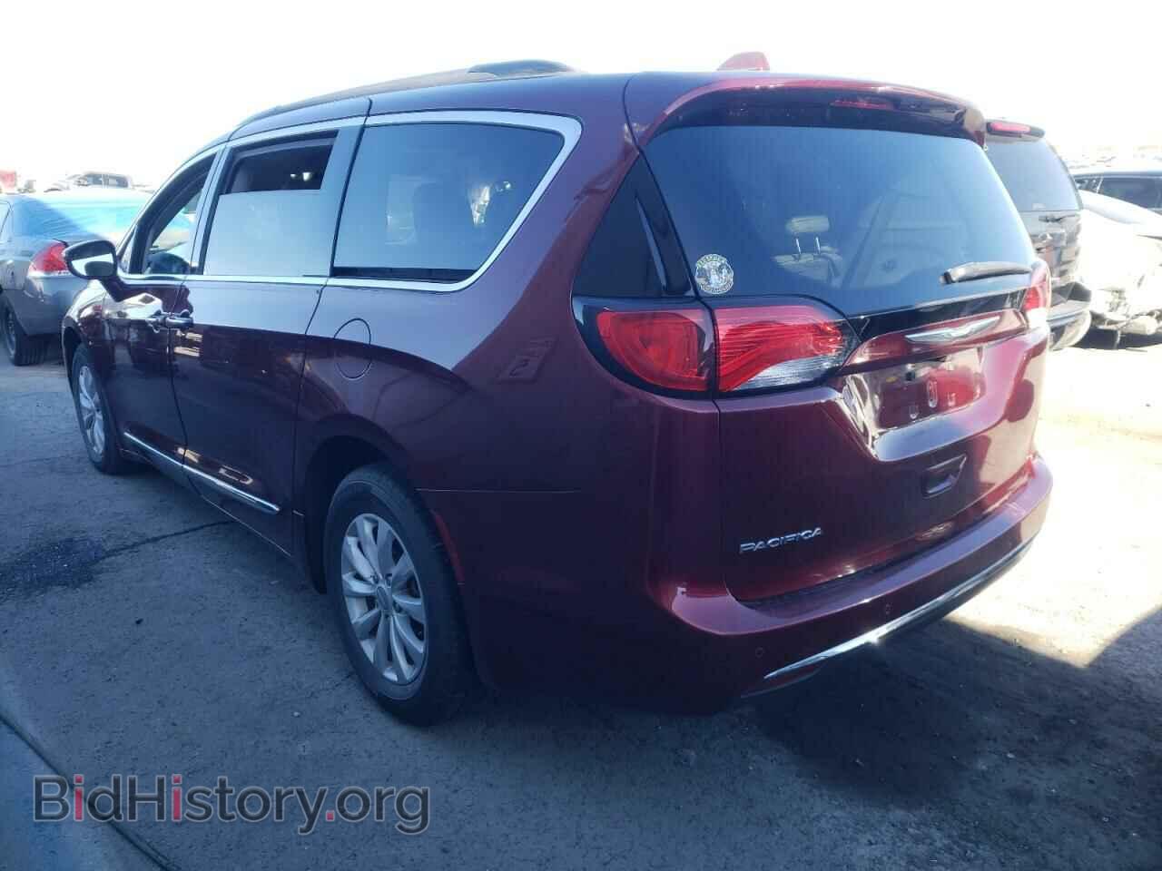 2017 CHRYSLER PACIFICA - VIN: 2C4RC1BGXHR519783 - Фото 2