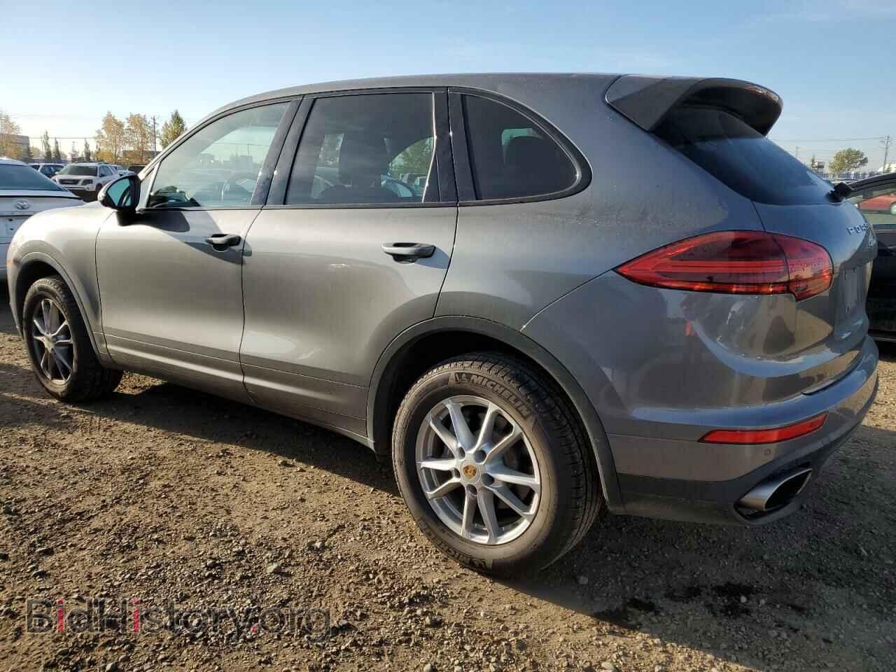 2016 PORSCHE CAYENNE - VIN: WP1AA2A27GLA06169 - Photo 2