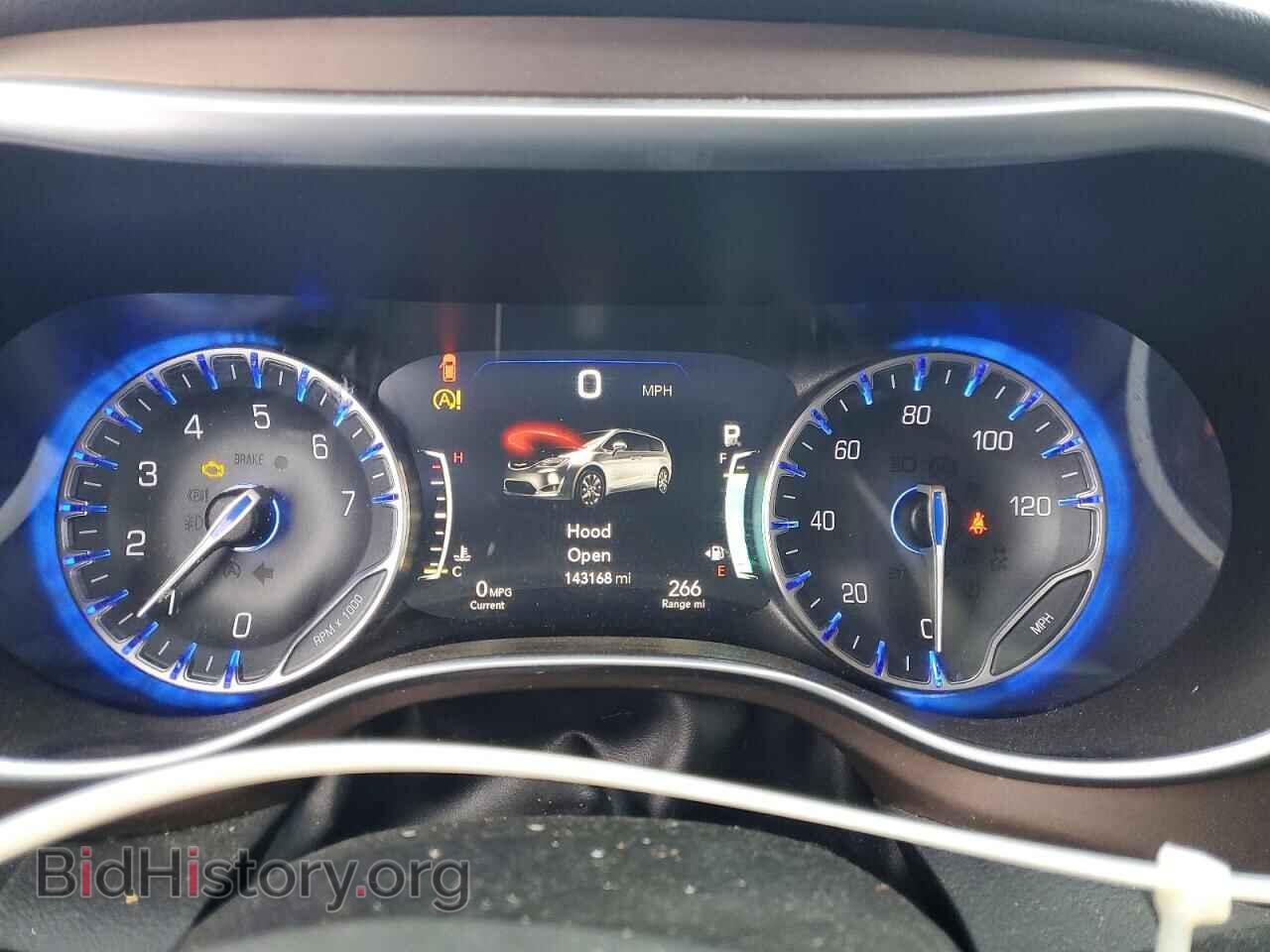 2017 CHRYSLER PACIFICA - VIN: 2C4RC1EGXHR832781 - Фото 9