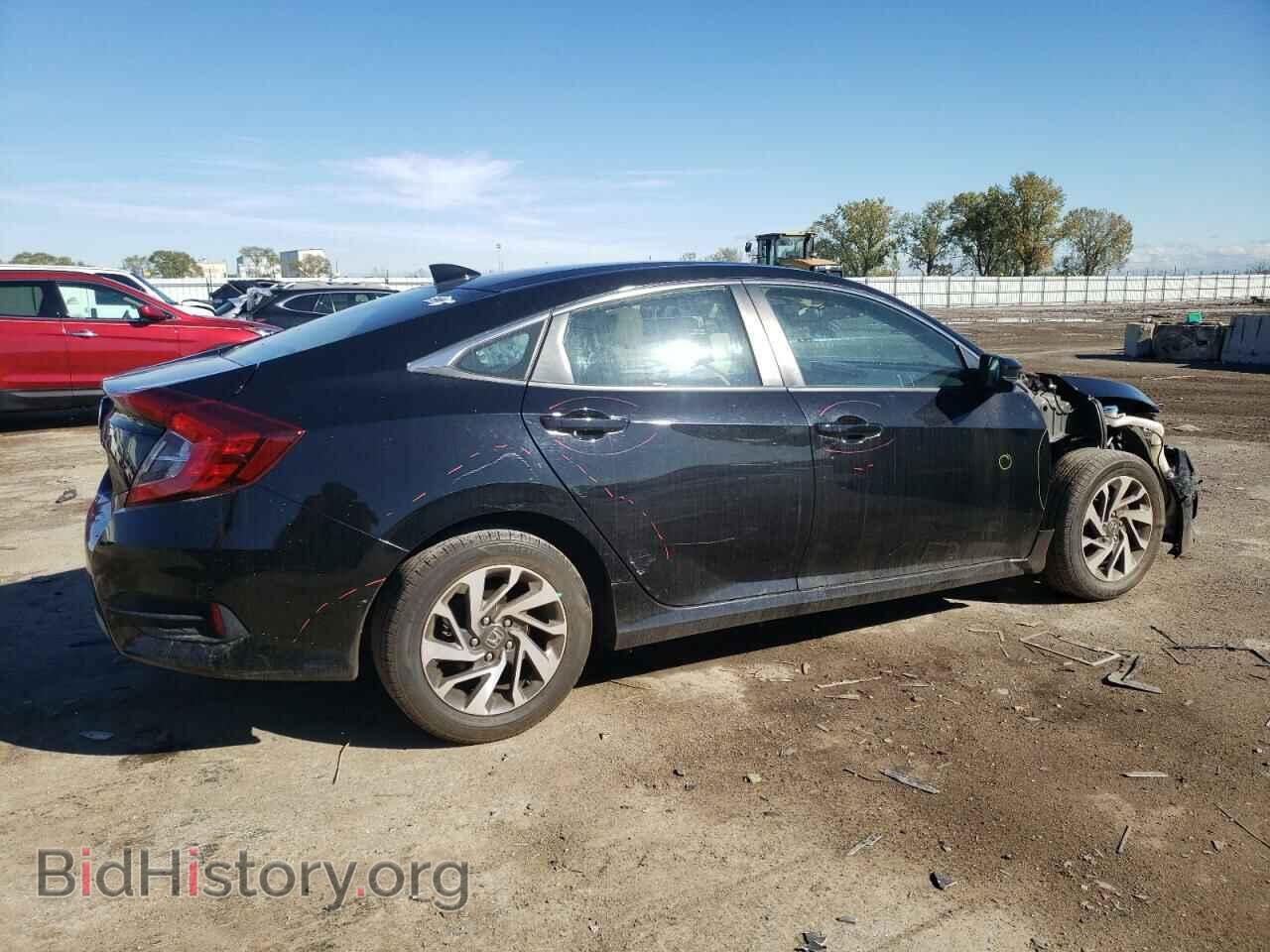 2018 HONDA CIVIC - VIN: 19XFC2F74JE000044 - Фото 3