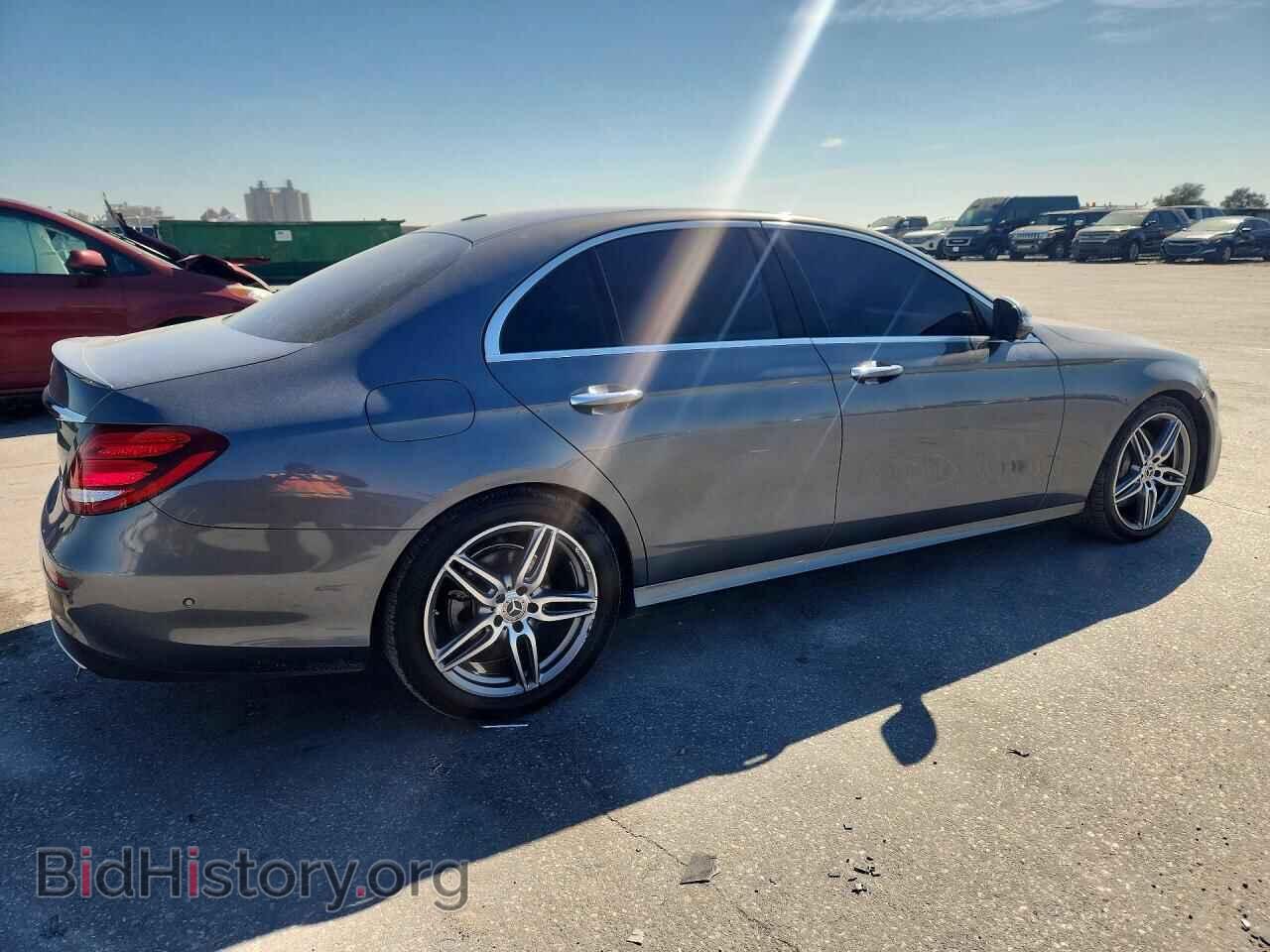 2019 MERCEDES-BENZ E-CLASS - VIN: WDDZF4JB1KA566653 - Фото 3