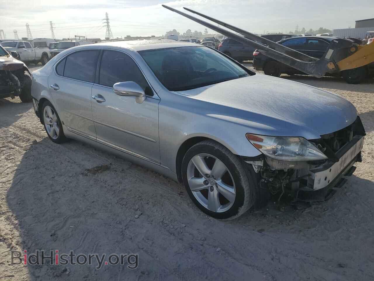 2010 LEXUS LS460 - VIN: JTHGL5EF4A5040407 - Photo 4