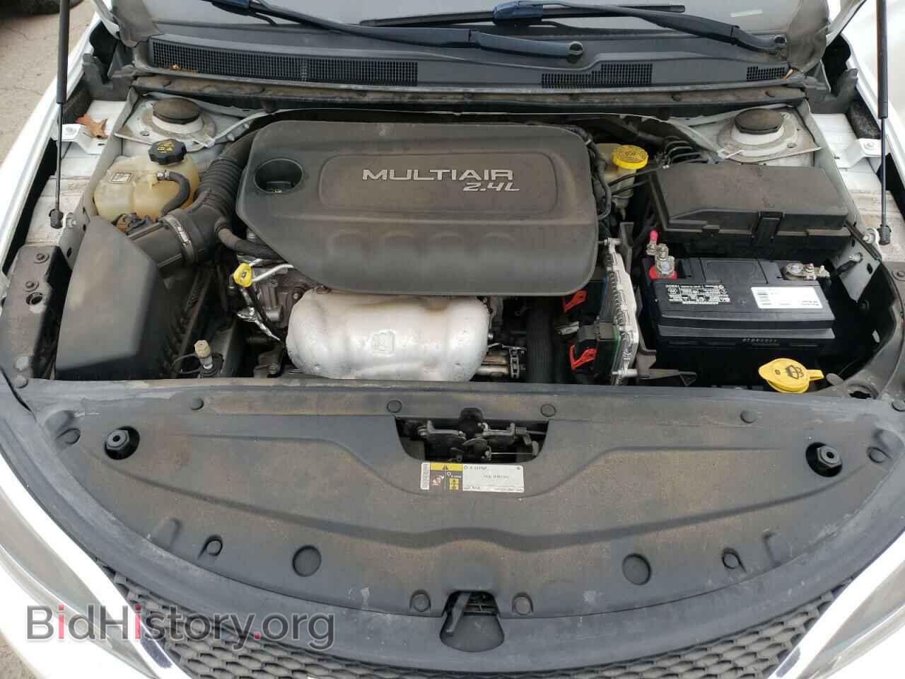 2015 CHRYSLER 200 - VIN: 1C3CCCAB8FN718708 - Фото 11