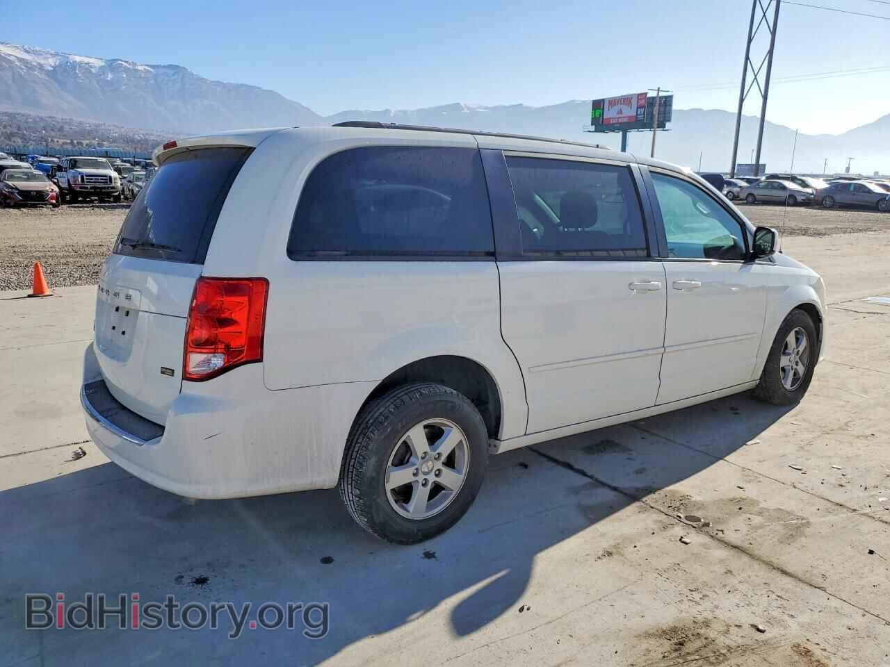 2013 DODGE CARAVAN - VIN: 2C4RDGCG2DR552978 - Фото 3
