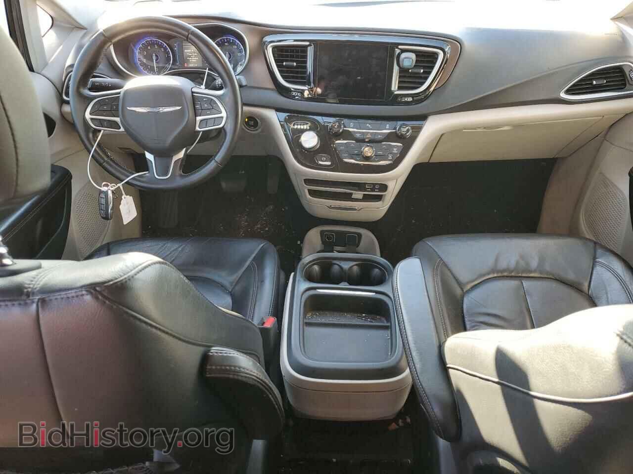 2017 CHRYSLER PACIFICA - VIN: 2C4RC1BGXHR763689 - Фото 8