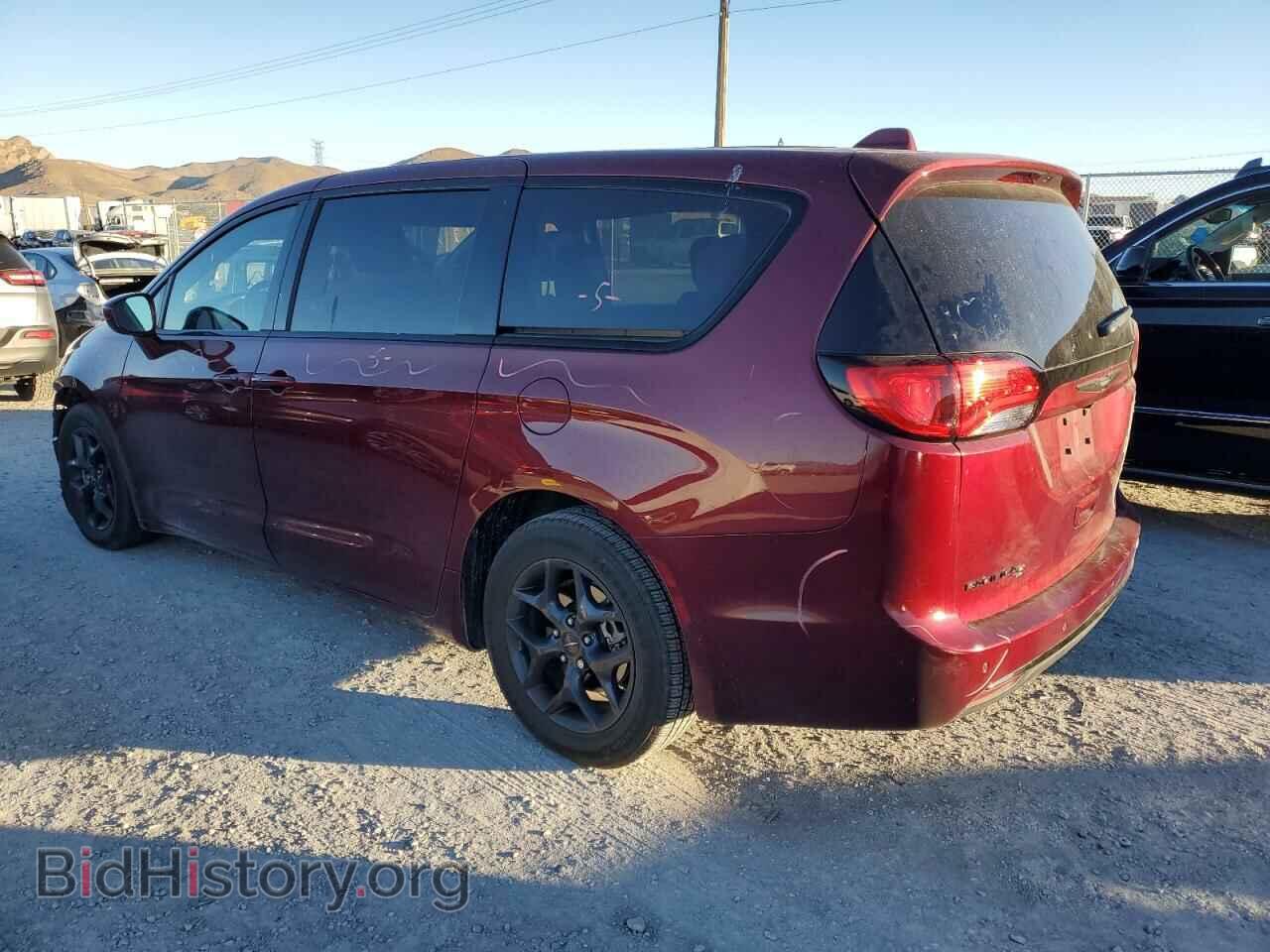 2018 CHRYSLER PACIFICA - VIN: 2C4RC1FG3JR306044 - Фото 2