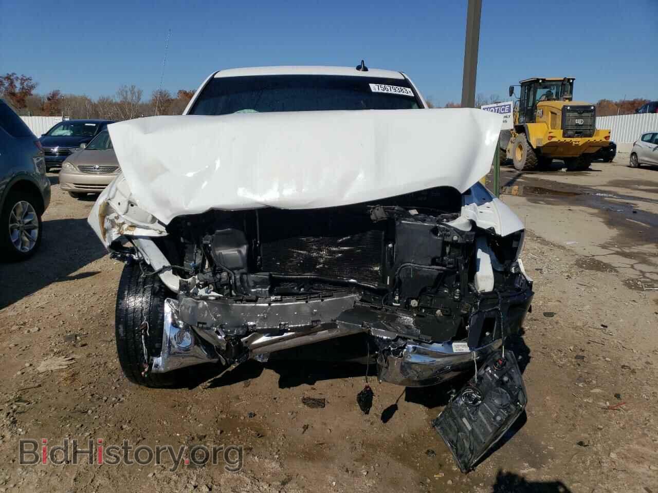 2015 RAM 1500 - VIN: 3C6RR7LT2FG597868 - Фото 5