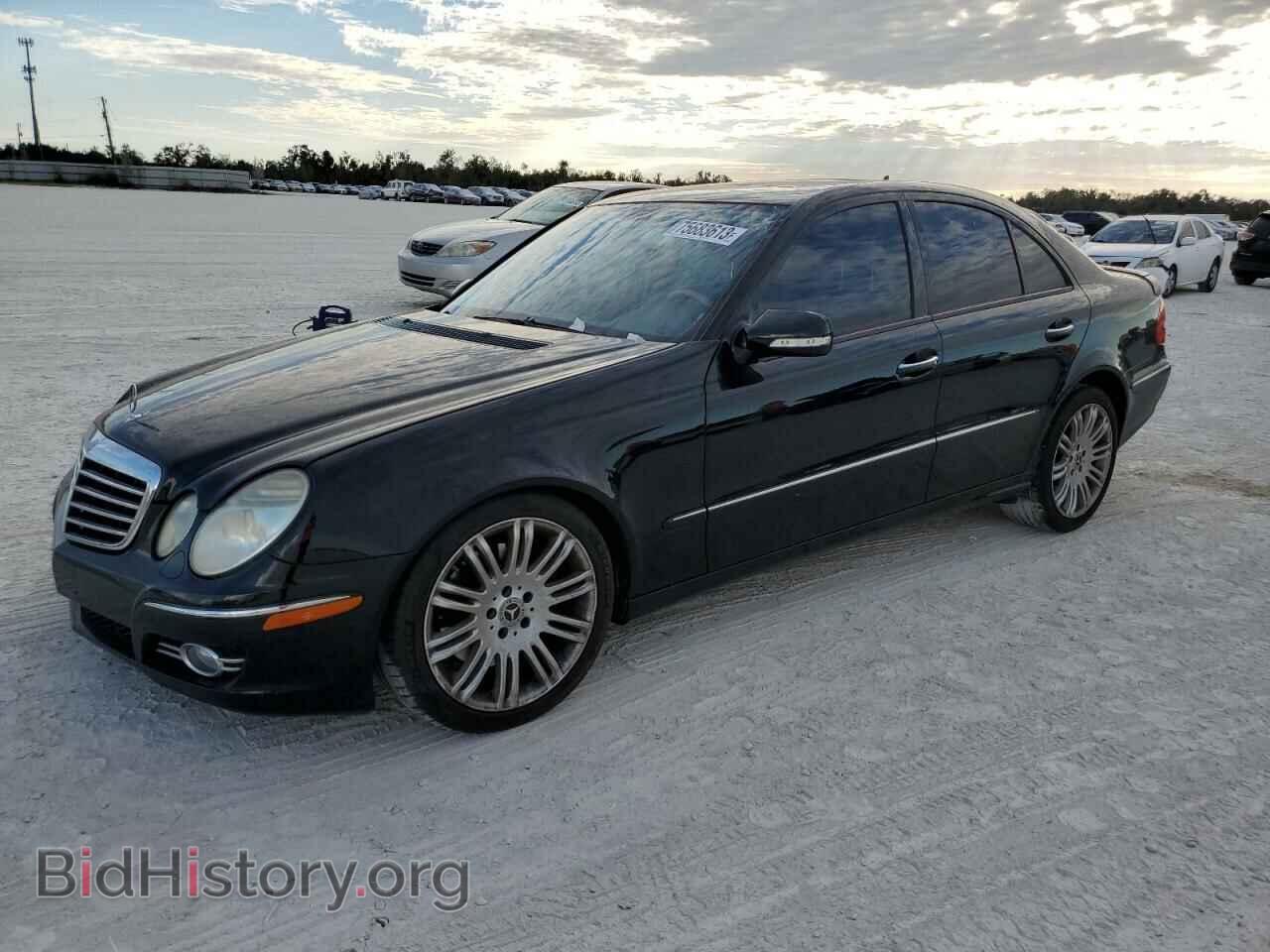Photo WDBUF87XX8B361946 - MERCEDES-BENZ E-CLASS 2008