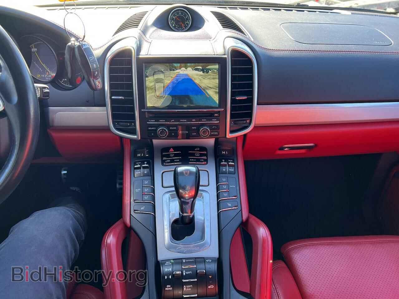2016 PORSCHE CAYENNE - VIN: WP1AD2A26GLA71487 - Фото 10