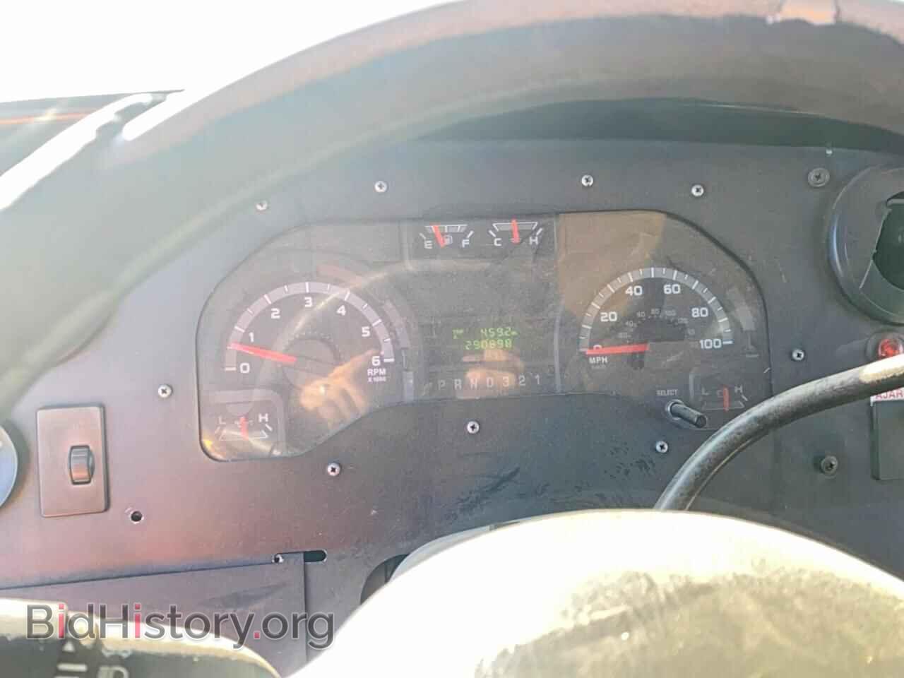 2011 FORD ALL Models - VIN: 1FC2E3KLXBDB24503 - Фото 8