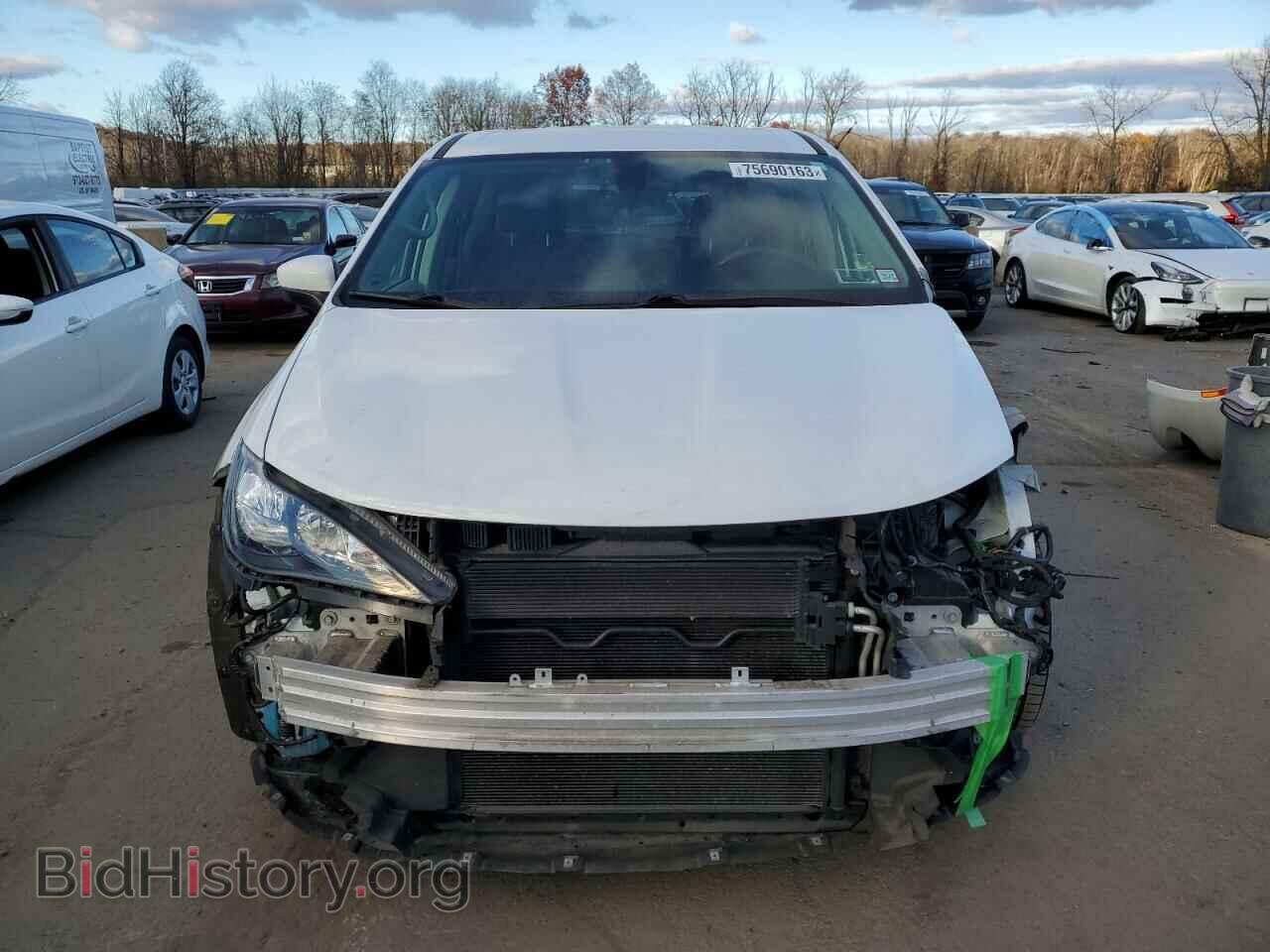 2017 CHRYSLER PACIFICA - VIN: 2C4RC1CG4HR744909 - Photo 5