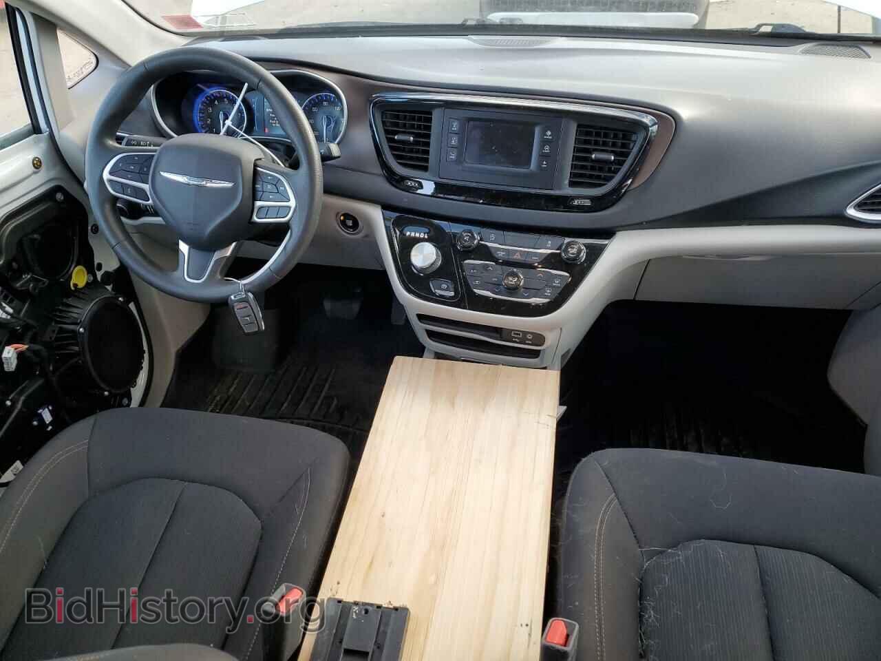 2017 CHRYSLER PACIFICA - VIN: 2C4RC1CG4HR744909 - Photo 8