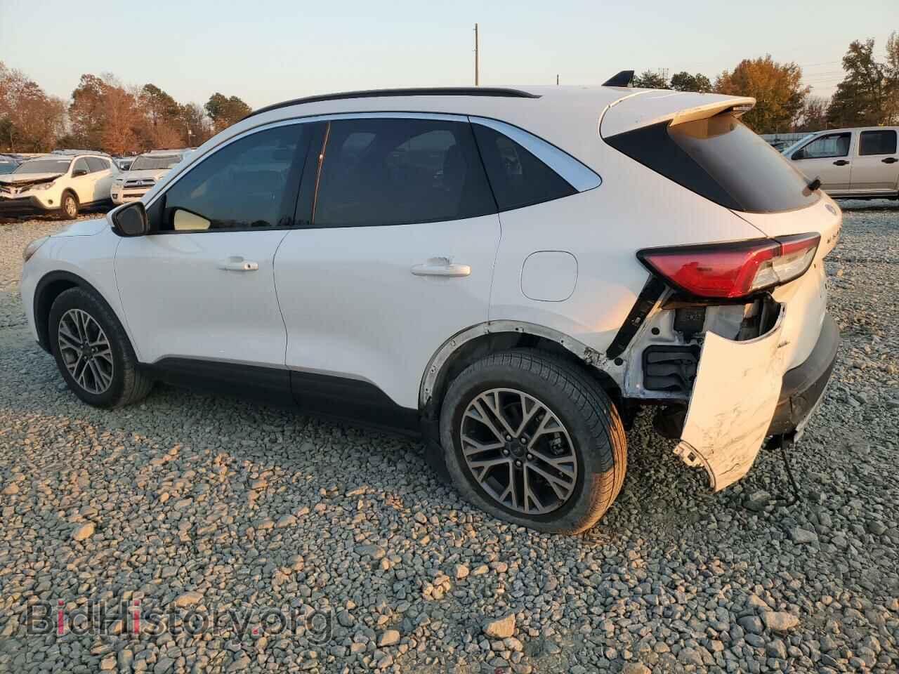 2020 FORD ESCAPE - VIN: 1FMCU0H64LUA22943 - Photo 2