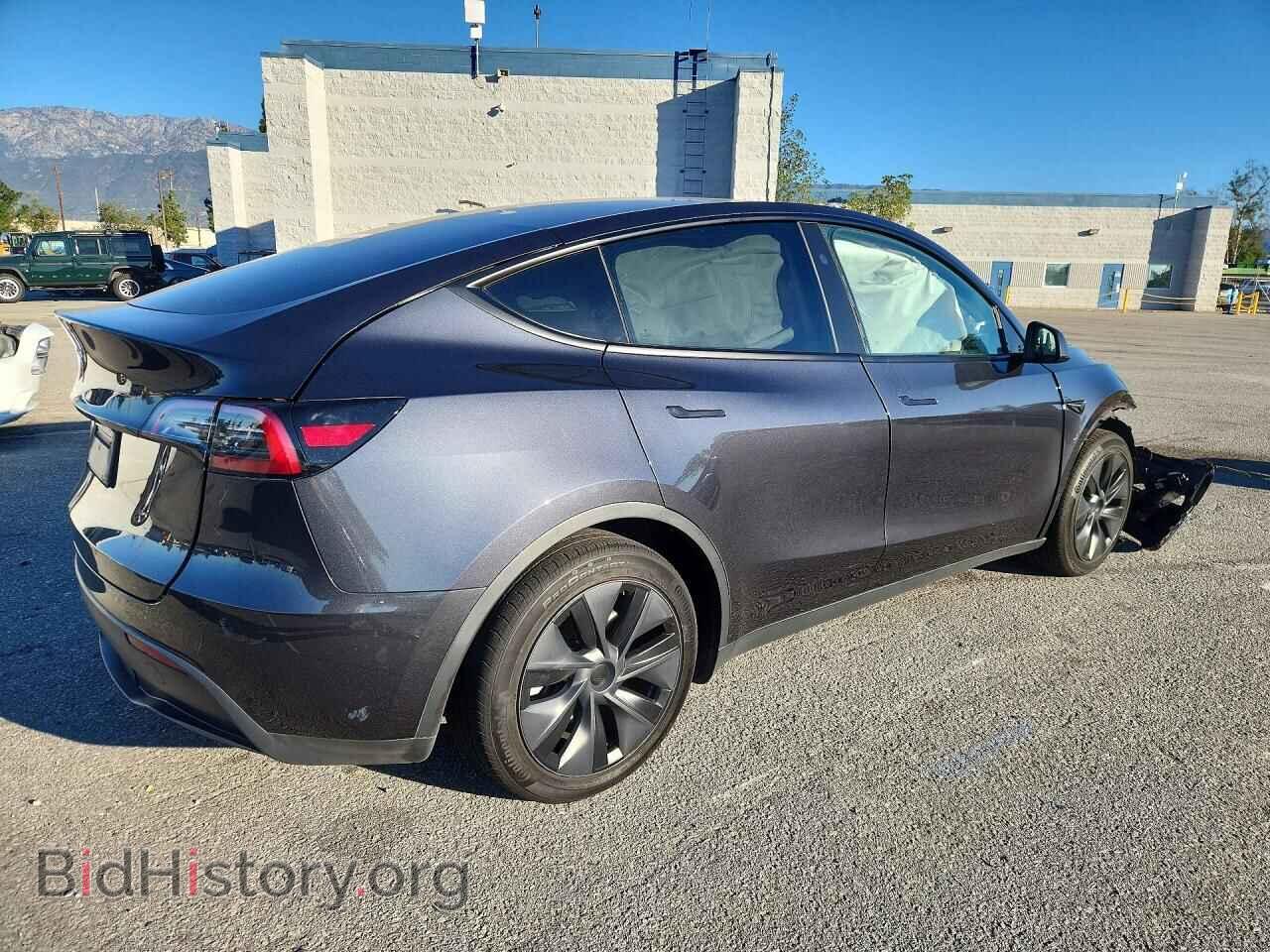 2025 TESLA MODEL Y - VIN: 7SAYGDED4SF217172 - Фото 3