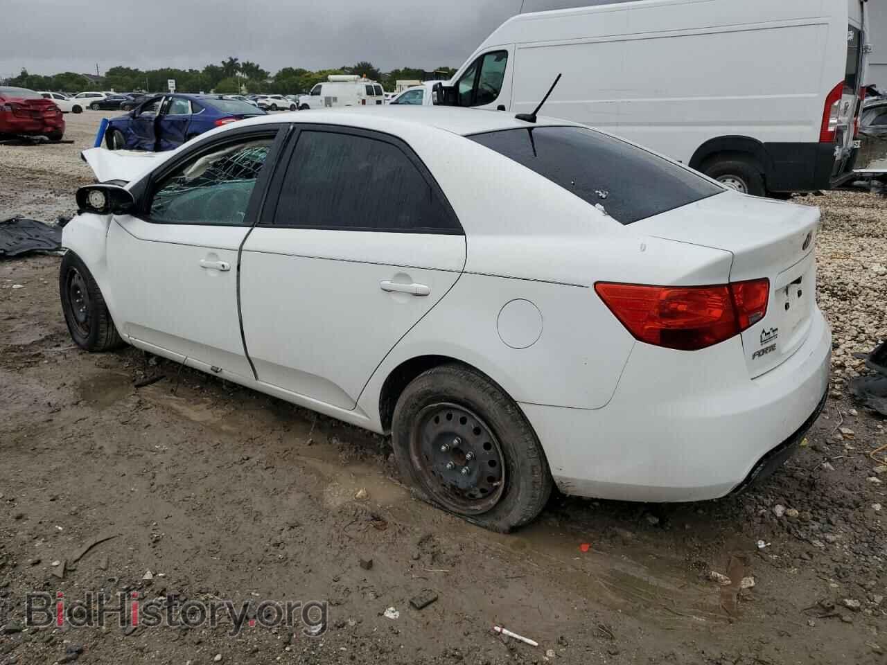 2011 KIA FORTE - VIN: KNAFT4A20B5350790 - Фото 2