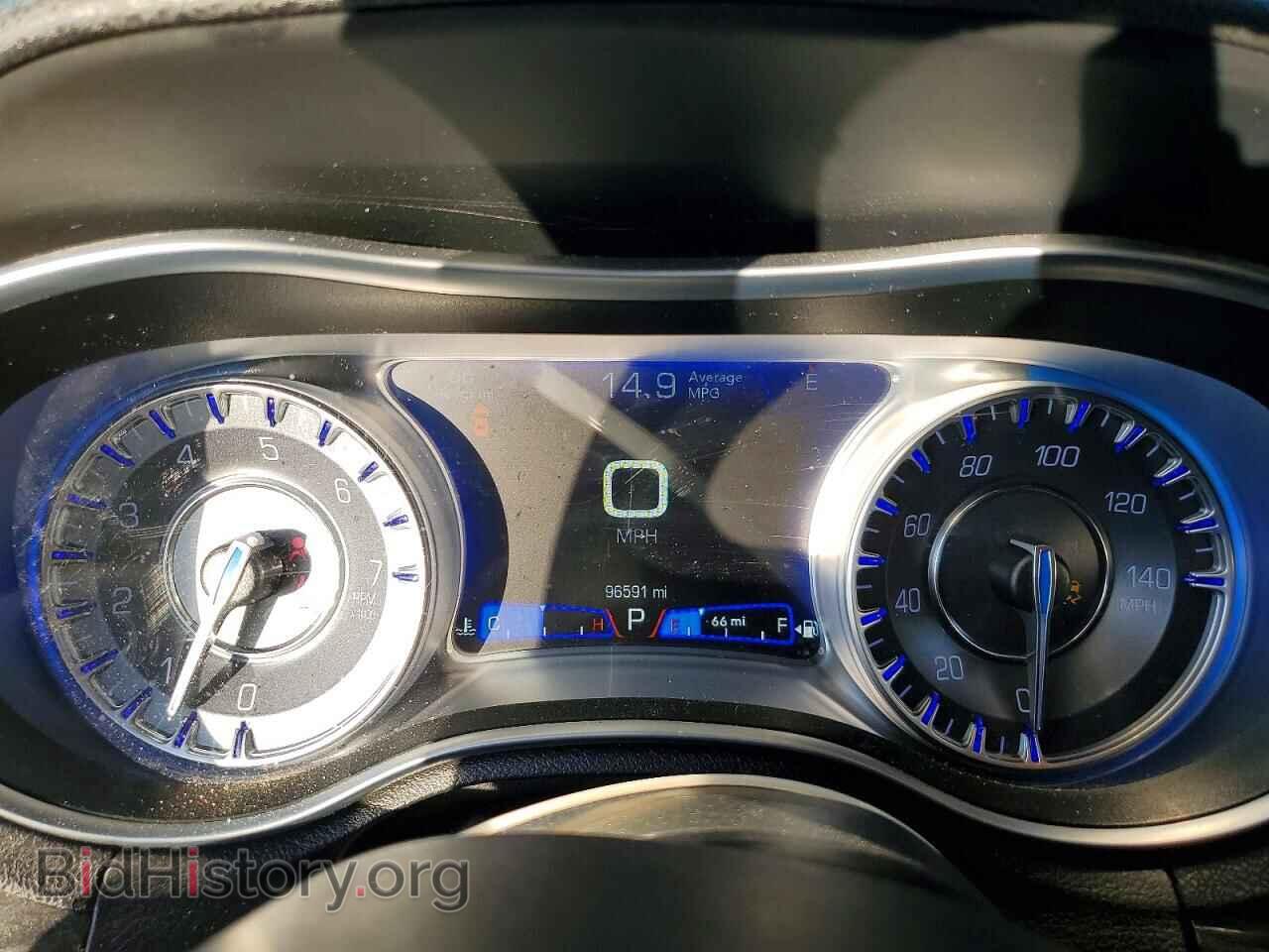 2019 CHRYSLER 300 - VIN: 2C3CCAAGXKH619732 - Фото 9