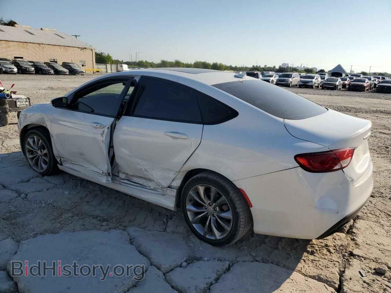 2015 CHRYSLER 200 - VIN: 1C3CCCBB4FN538446 - Фото 2