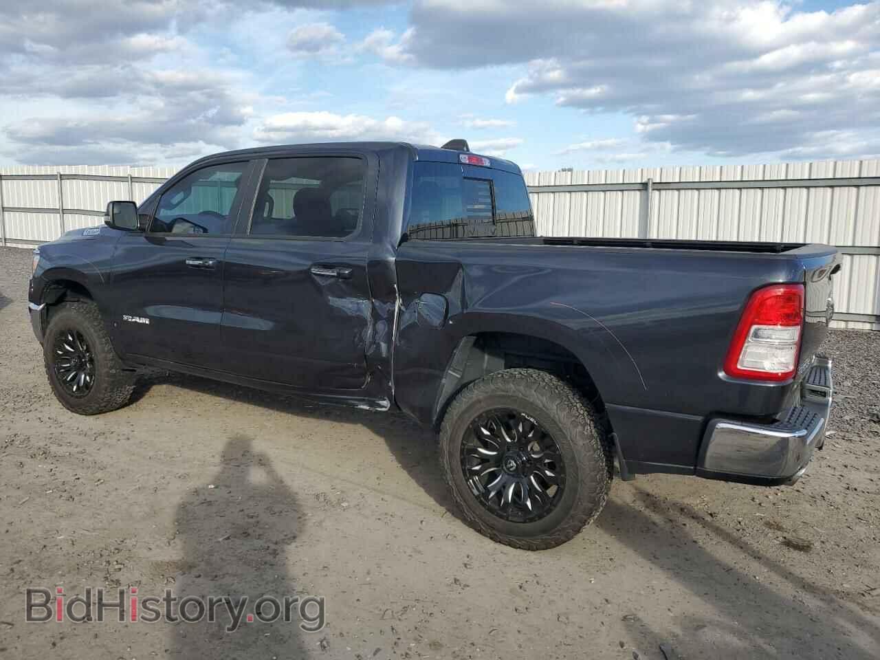 2019 RAM 1500 - VIN: 1C6SRFFTXKN570880 - Фото 2