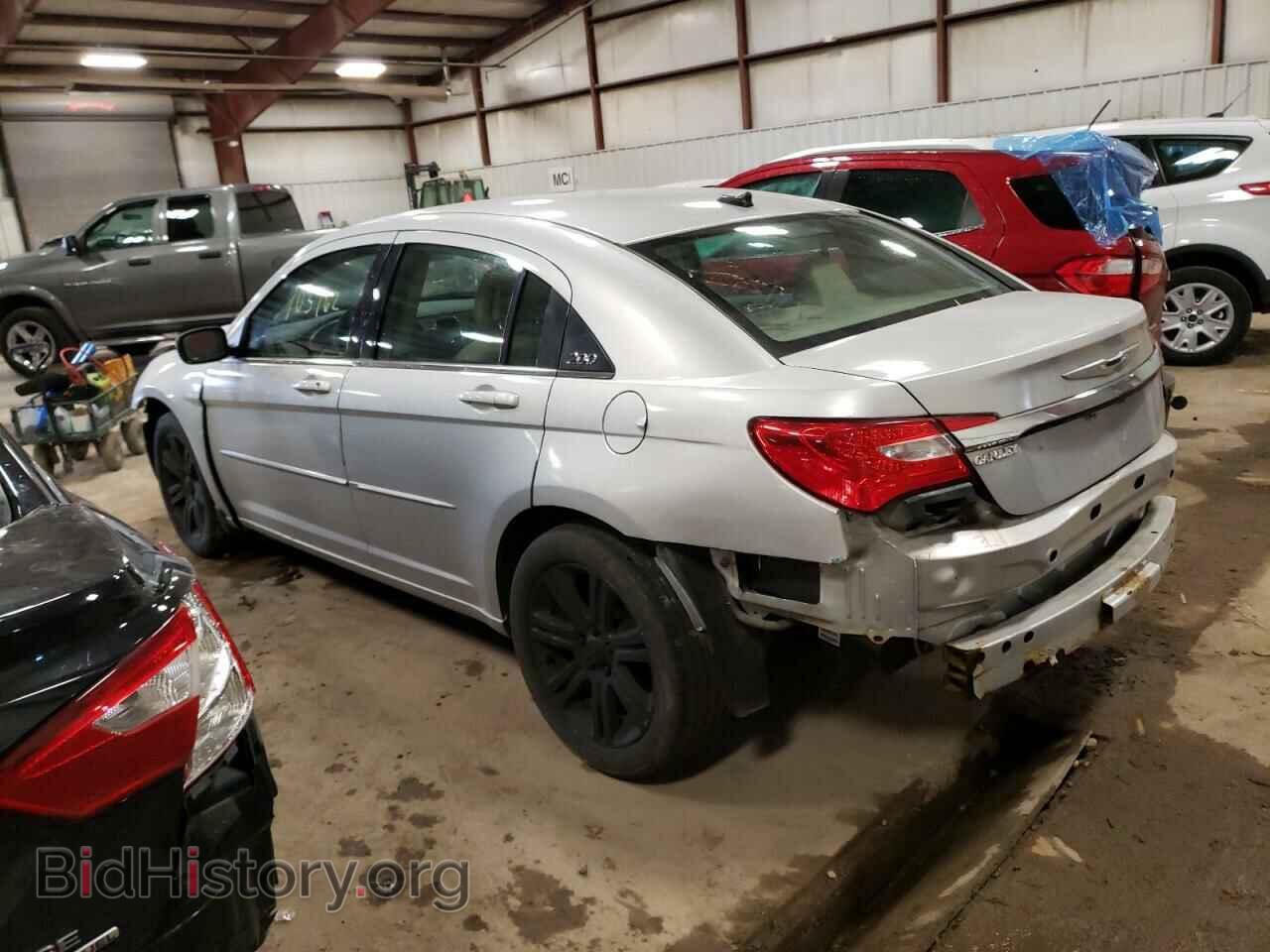 2012 CHRYSLER 200 - VIN: 1C3CCBAB0CN170368 - Фото 2