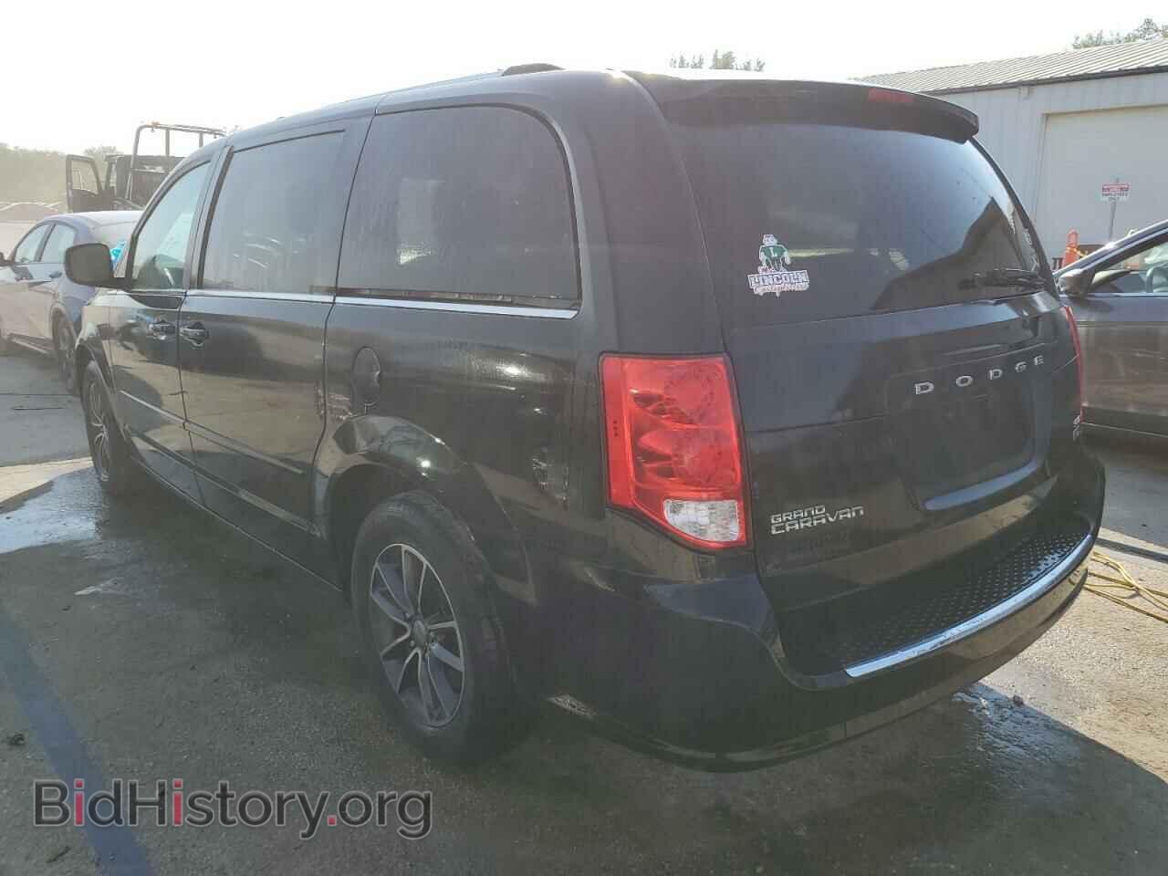2017 DODGE CARAVAN - VIN: 2C4RDGCG5HR580294 - Photo 2