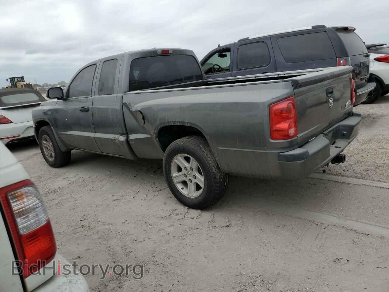 2011 DODGE DAKOTA - VIN: 1D7RE3BK2BS676231 - Фото 2