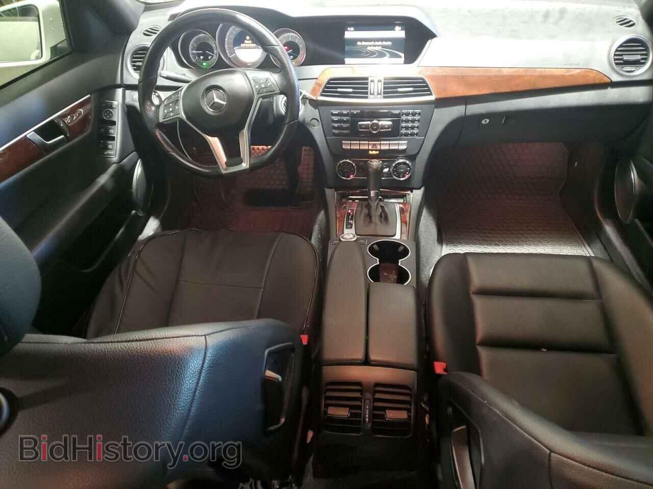 2012 MERCEDES-BENZ C-CLASS - VIN: WDDGF8BB4CR196198 - Фото 8