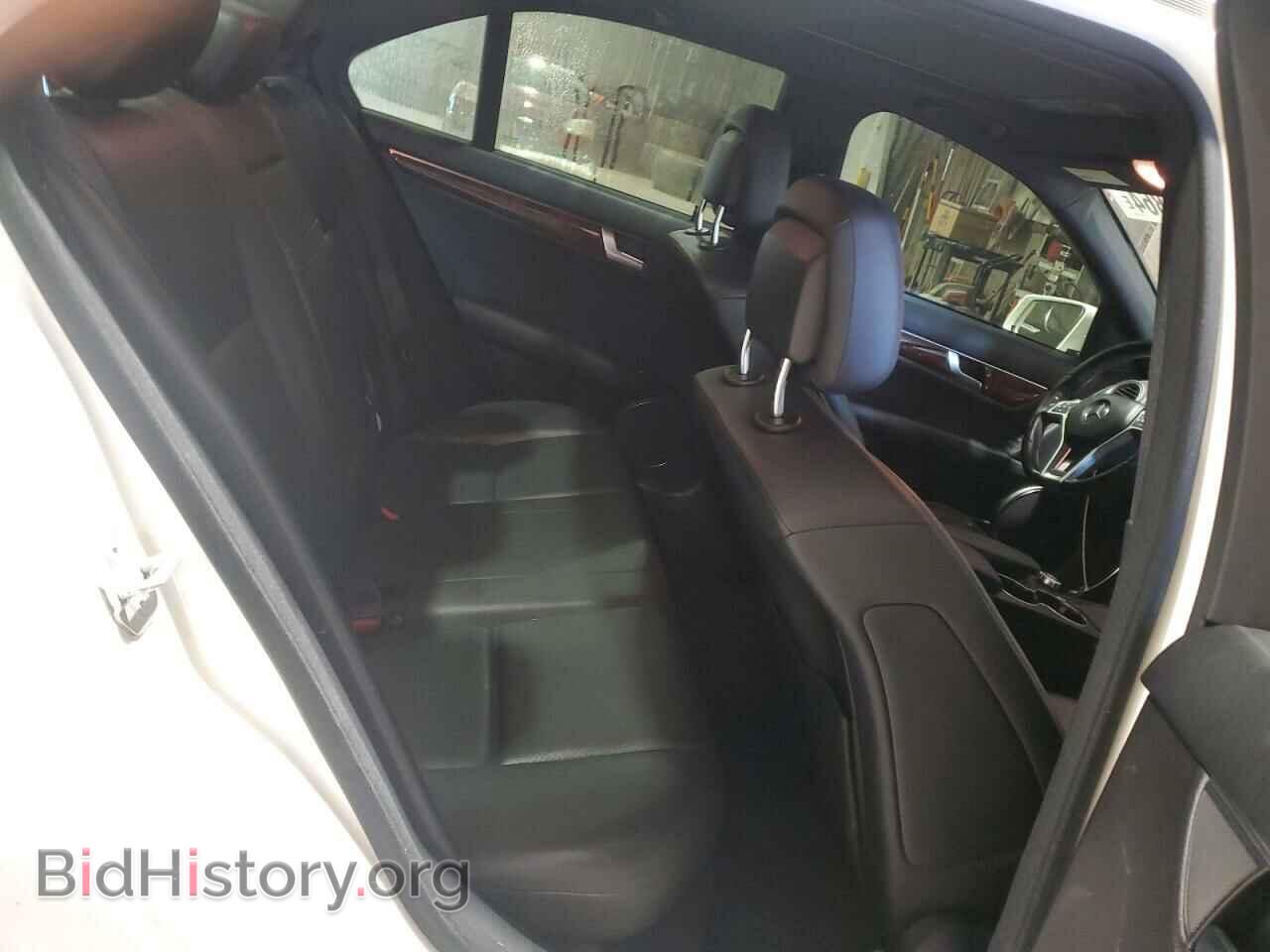 2012 MERCEDES-BENZ C-CLASS - VIN: WDDGF8BB4CR196198 - Фото 10