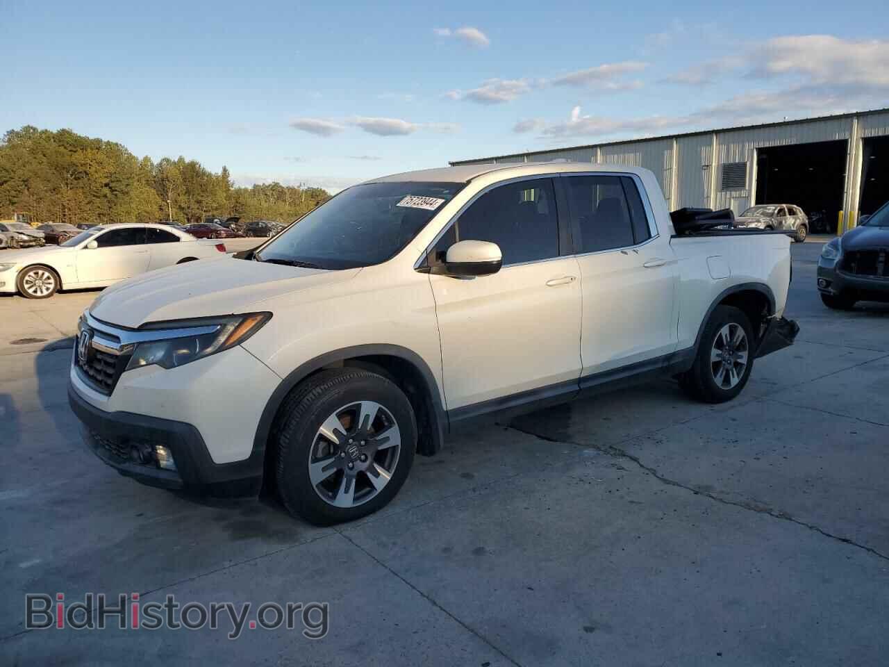 Photo 5FPYK2F63HB008764 - HONDA RIDGELINE 2017